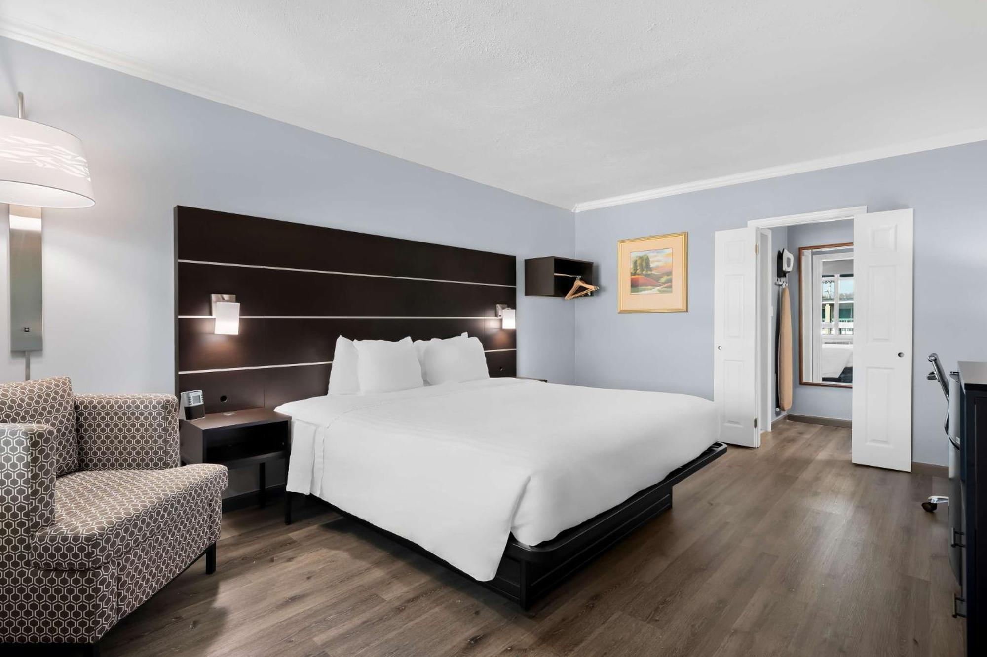 Brandywine Valley Inn Surestay Plus By Best Western Wilmington Exterior photo